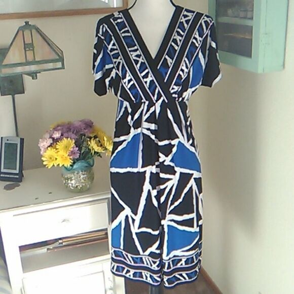 AB Studio Graphic Knit Dress - Picture 1 of 11